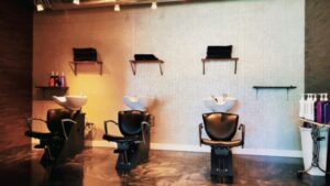 Hair Salon in Lombard IL
